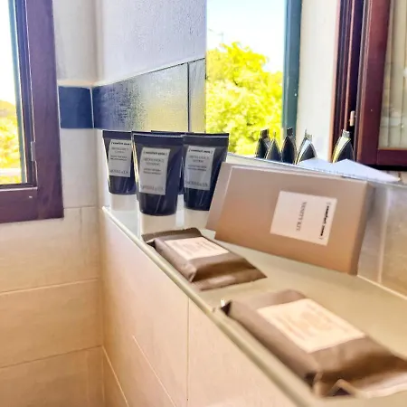 Aparthotel Dimore Delogu Il Rifugio Ideale Per Chi Ama Il Relax, Il Silenzio, Le Coccole E La Natura Casa Minnina